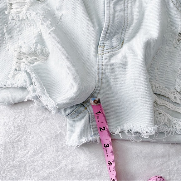 PacSun Mid Rise Light Wash Ripped Jean Shorts - Picture 6 of 13